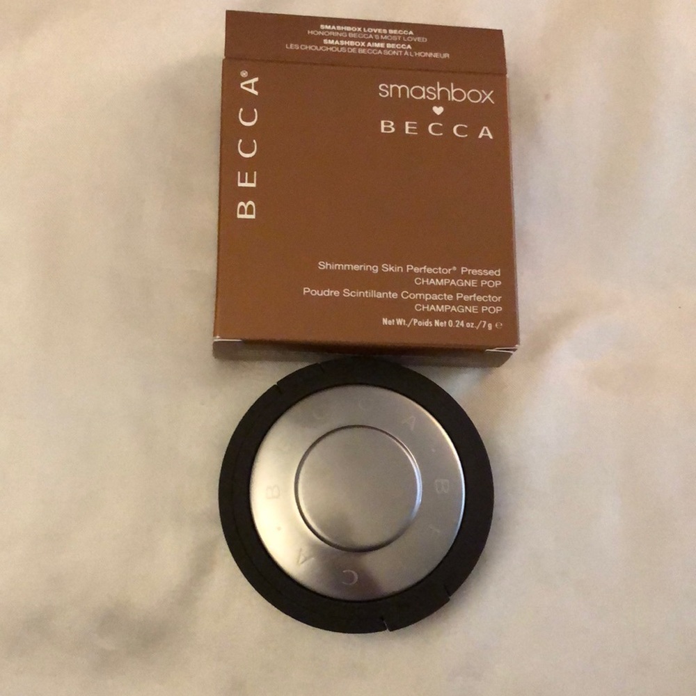 Smashbox x Becca Shimmering Skin Perfector Pressed Highlighter Champagne Pop NIB